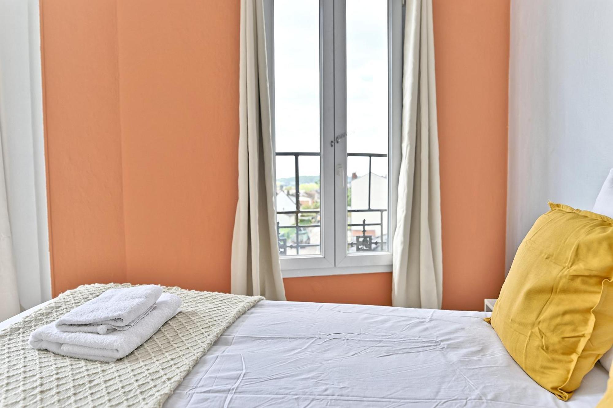Appartement Paisible En Banlieue Parisienne Gagny Buitenkant foto